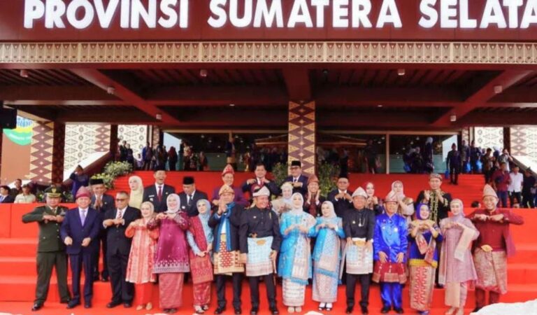 Hj Linda Arlan Hadiri Rapat Paripurna DPRD Sumsel, Memperingati Hari Jadi Provinsi Sumatera Selatan ke-79